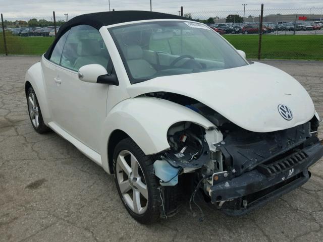 3VWFF31Y27M413346 - 2007 VOLKSWAGEN NEW BEETLE WHITE photo 1