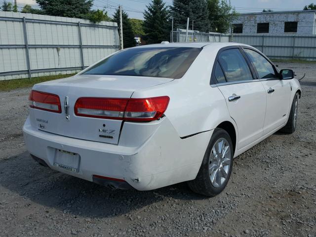 3LNDL2L36BR764704 - 2011 LINCOLN MKZ HYBRID WHITE photo 4