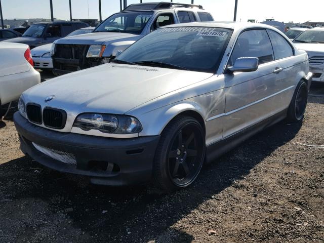 WBABM3343YJN84989 - 2000 BMW 323 CI SILVER photo 2