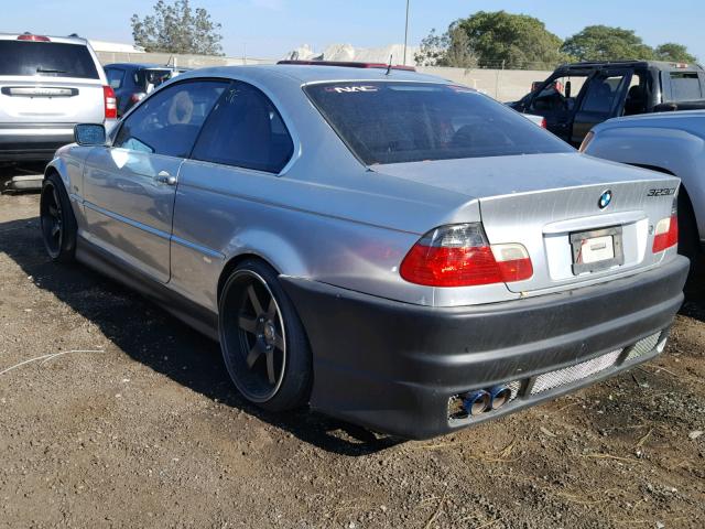 WBABM3343YJN84989 - 2000 BMW 323 CI SILVER photo 3