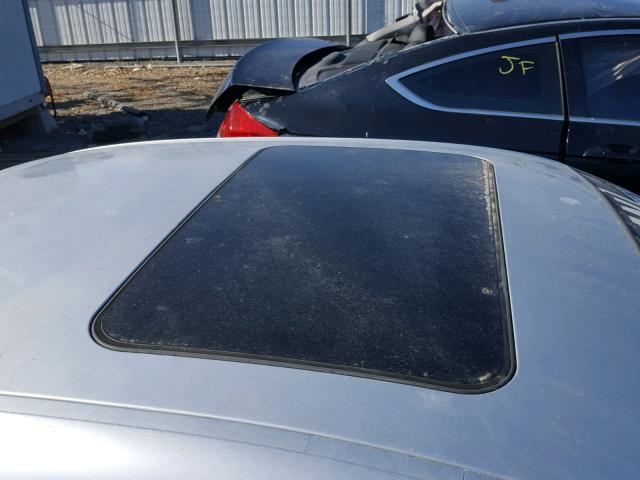 WBABM3343YJN84989 - 2000 BMW 323 CI SILVER photo 9