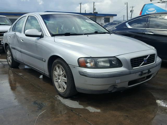 YV1RS61T932272398 - 2003 VOLVO S60 Արծաթագույն լուսանկար 1