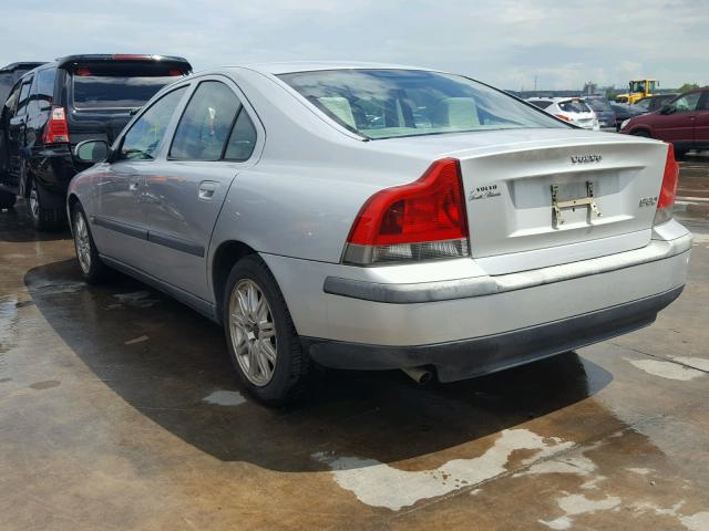 YV1RS61T932272398 - 2003 VOLVO S60 Արծաթագույն լուսանկար 3