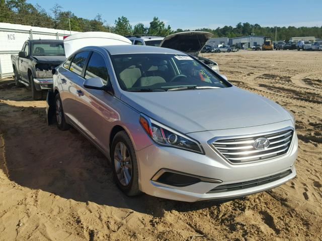 5NPE24AF7GH310539 - 2016 HYUNDAI SONATA SE SILVER photo 1