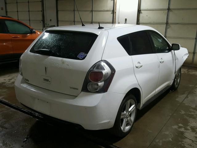 5Y2SP67029Z473534 - 2009 PONTIAC VIBE WHITE photo 4