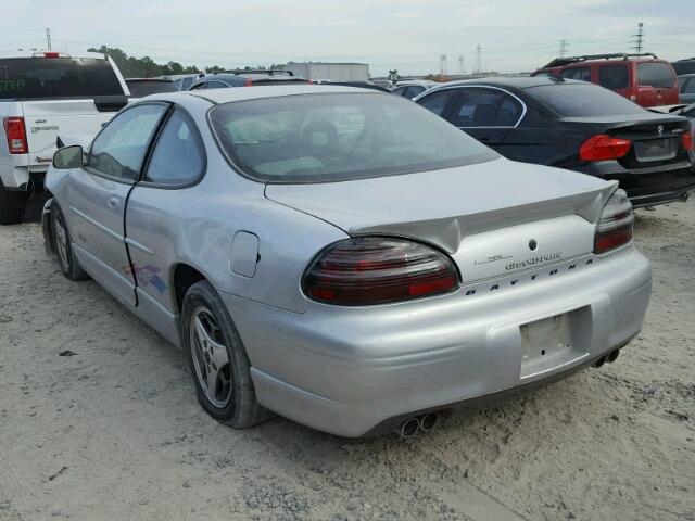 1G2WR1217YF255687 - 2000 PONTIAC GRAND PRIX SILVER photo 3