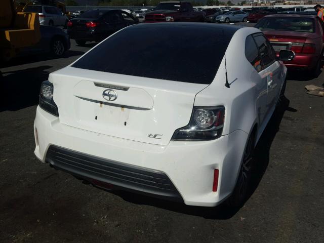 JTKJF5C79E3069969 - 2014 TOYOTA SCION TC WHITE photo 4