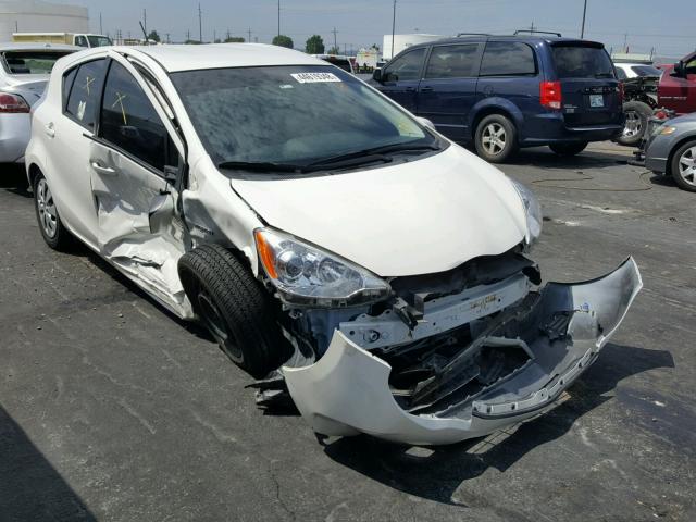 JTDKDTB33E1565981 - 2014 TOYOTA PRIUS C WHITE photo 1