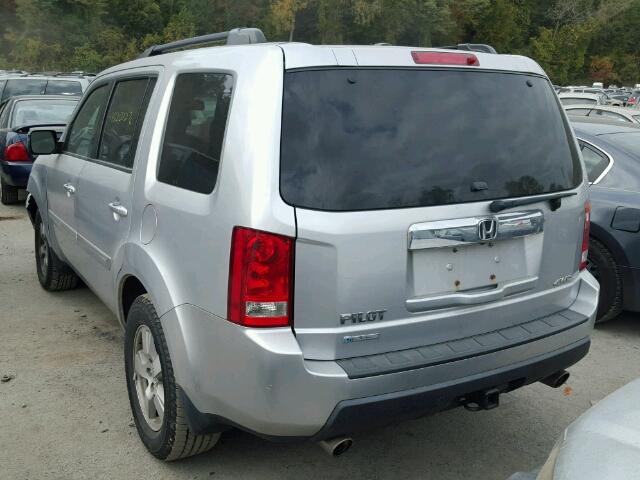 5FNYF4H55BB062927 - 2011 HONDA PILOT EXL SILVER photo 3