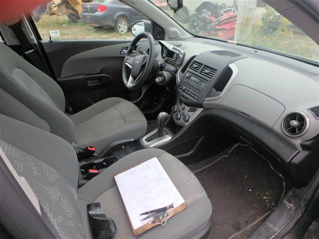 1G1JA5EH2E4147345 - 2014 CHEVROLET SONIC LS CHARCOAL photo 5