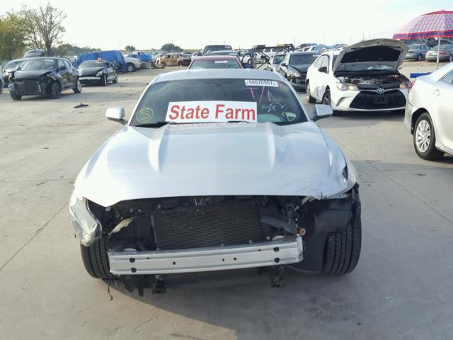 1FA6P8AM2G5229790 - 2016 FORD MUSTANG SILVER photo 9