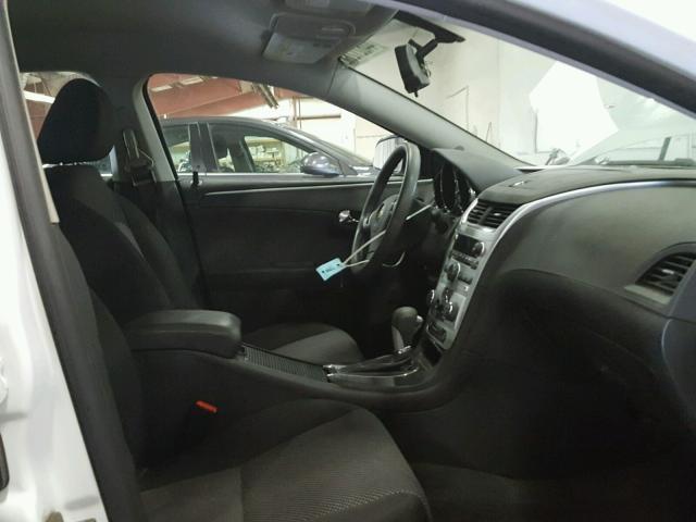 1G1ZC5E06CF218670 - 2012 CHEVROLET MALIBU 1LT თეთრი ფოტო 5