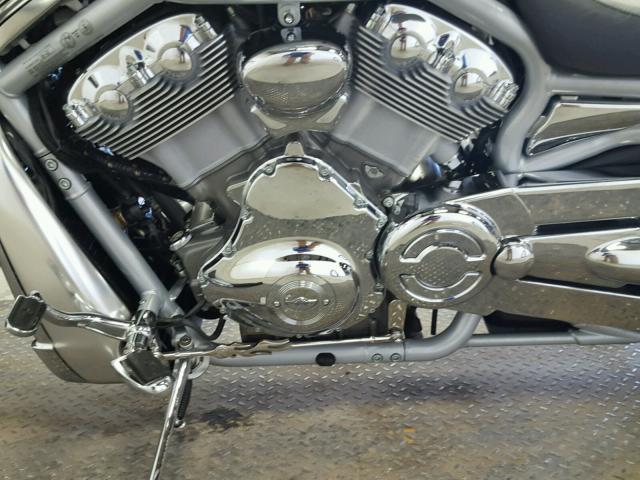 1HD1HAZ1X3K832810 - 2003 HARLEY-DAVIDSON VRSCA SILVER photo 6