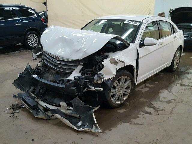 1C3LC66M38N194172 - 2008 CHRYSLER SEBRING LI WHITE photo 2