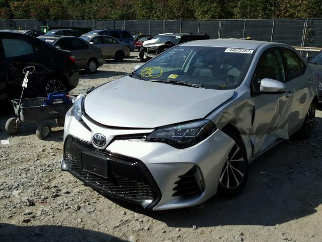 2T1BURHE8HC823911 - 2017 TOYOTA COROLLA L SILVER photo 2