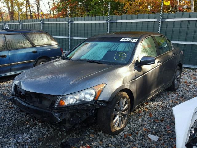 1HGCP2F71BA092016 - 2011 HONDA ACCORD GRAY photo 2