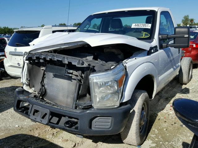 1FTBF2B66CEA63678 - 2012 FORD F250 SUPER WHITE photo 2