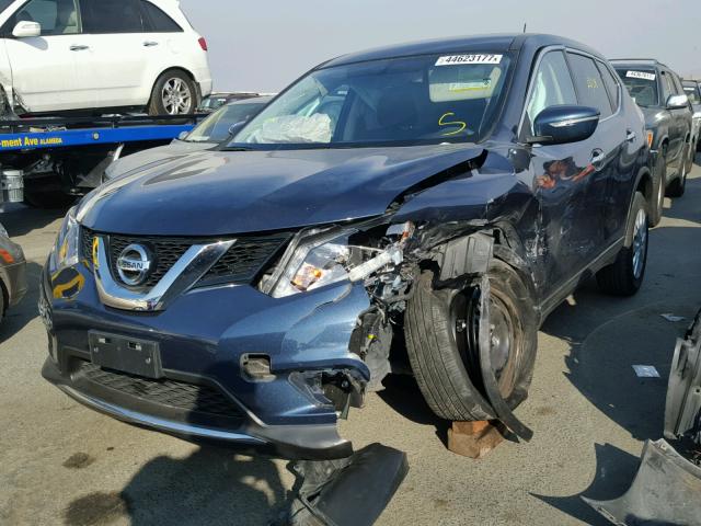 KNMAT2MV1FP548912 - 2015 NISSAN ROGUE S BLUE photo 2