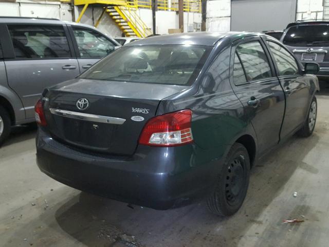 JTDBT903581243615 - 2008 TOYOTA YARIS GRAY photo 4