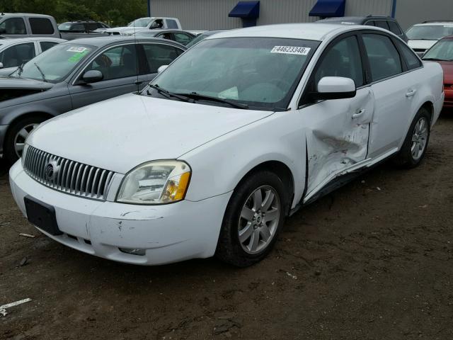 1MEFM40146G616409 - 2006 MERCURY MONTEGO LU WHITE photo 2