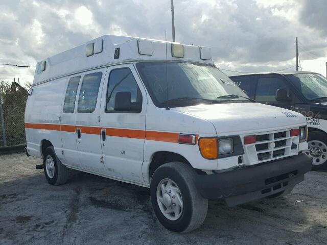 1FDSS34PX5HB44901 - 2005 FORD ECONOLINE WHITE photo 1