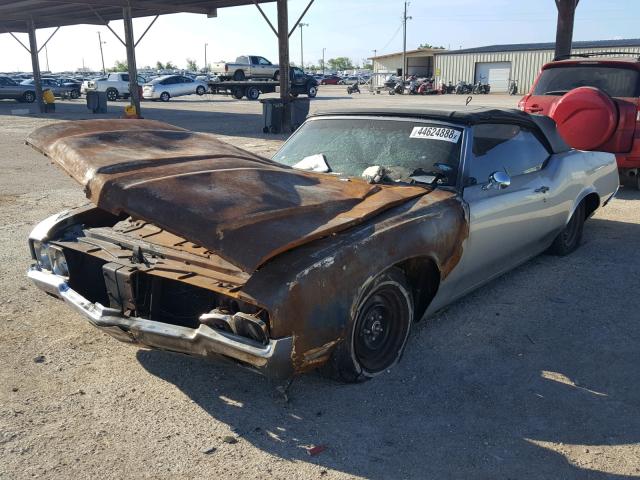 342670E186385 - 1970 OLDSMOBILE CUTLASS SILVER photo 2