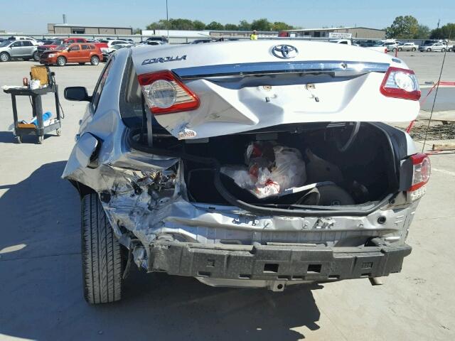 5YFBU4EE2DP168730 - 2013 TOYOTA COROLLA BA SILVER photo 9