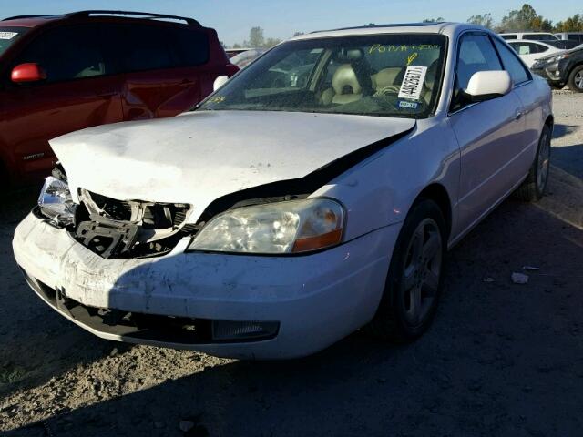 19UYA42711A035211 - 2001 ACURA 3.2CL TYPE WHITE photo 2