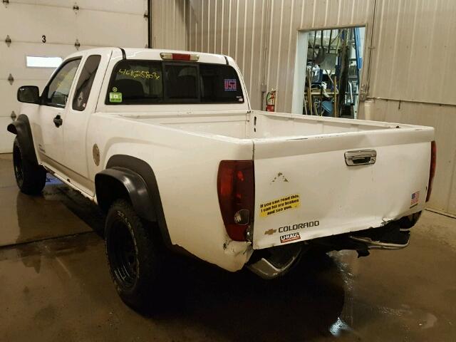 1GCDT198248190981 - 2004 CHEVROLET COLORADO WHITE photo 3