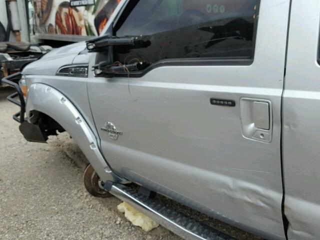 1FT8W3BT4CEC18024 - 2012 FORD F350 SILVER photo 9