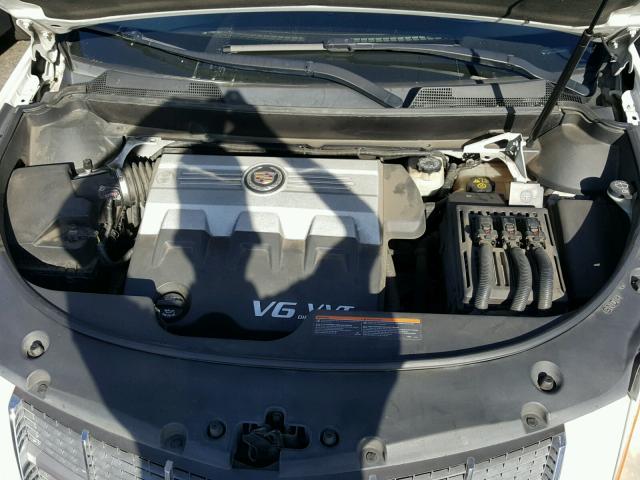 3GYFNBEY3AS608881 - 2010 CADILLAC SRX PERFOR 白色 照片 7