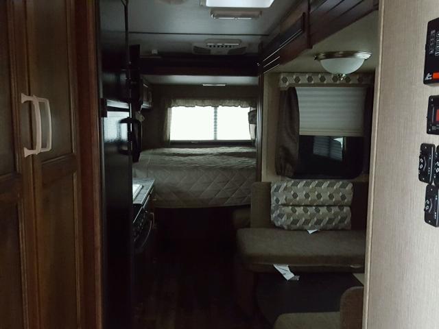 4YDT25026JB451734 - 2018 KEYSTONE OUTBACK WHITE photo 6