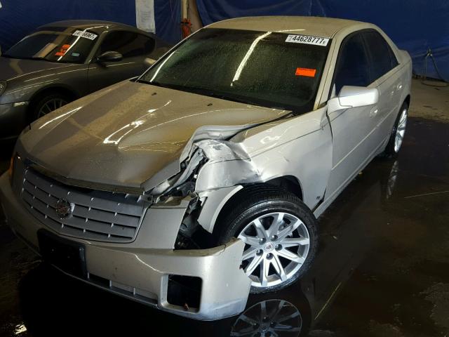 1G6DM57T570132073 - 2007 CADILLAC CTS GOLD photo 2