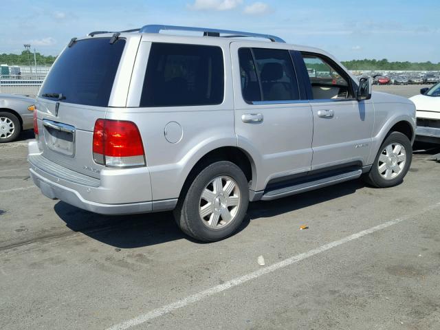 5LMEU68HX3ZJ52593 - 2003 LINCOLN AVIATOR 银色 照片 4