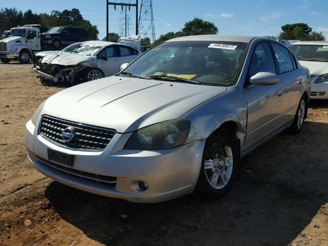 1N4AL11D45N408746 - 2005 NISSAN ALTIMA S SILVER photo 2