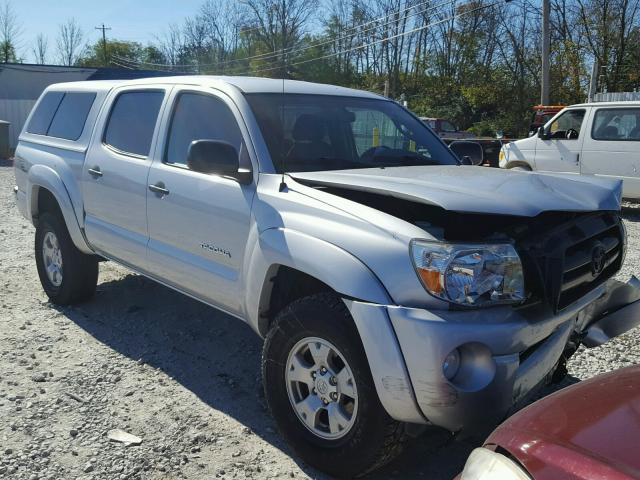 5TELU42N98Z566879 - 2008 TOYOTA TACOMA DOU SILVER photo 1