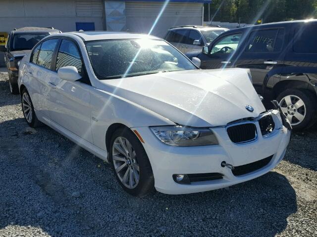 WBAPH77539NM31575 - 2009 BMW 328 I WHITE photo 1