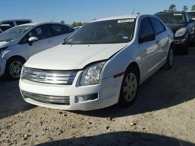 3FAHP06Z87R233208 - 2007 FORD FUSION WHITE photo 2