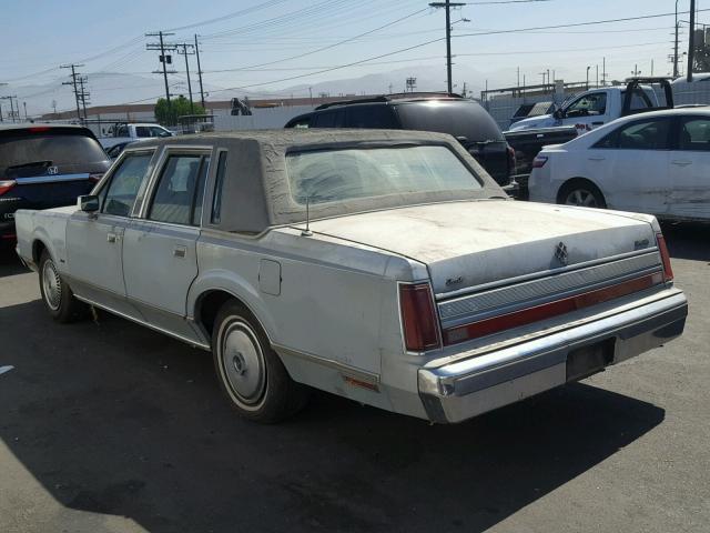 1LNBM81F8KY636101 - 1989 LINCOLN TOWN CAR BLUE photo 3