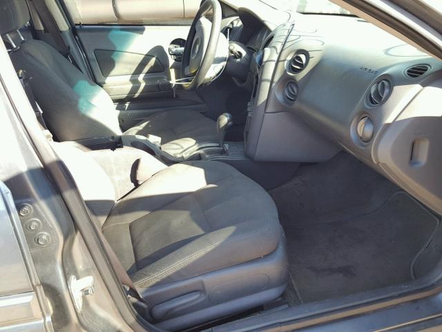 2G2WP522751134294 - 2005 PONTIAC GRAND PRIX GRAY photo 5