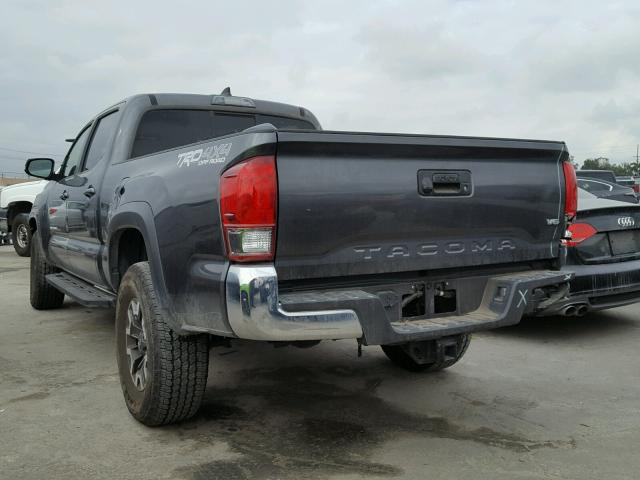 3TMDZ5BNXGM009311 - 2016 TOYOTA TACOMA DOU GRAY photo 3