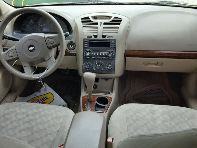 1G1ZT64854F211823 - 2004 CHEVROLET MALIBU MAX 金色 照片 9