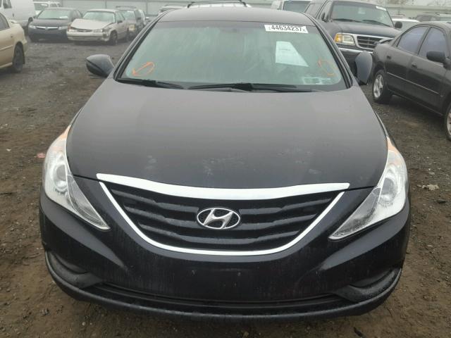 5NPEB4AC0BH126641 - 2011 HYUNDAI SONATA GLS BLACK photo 9