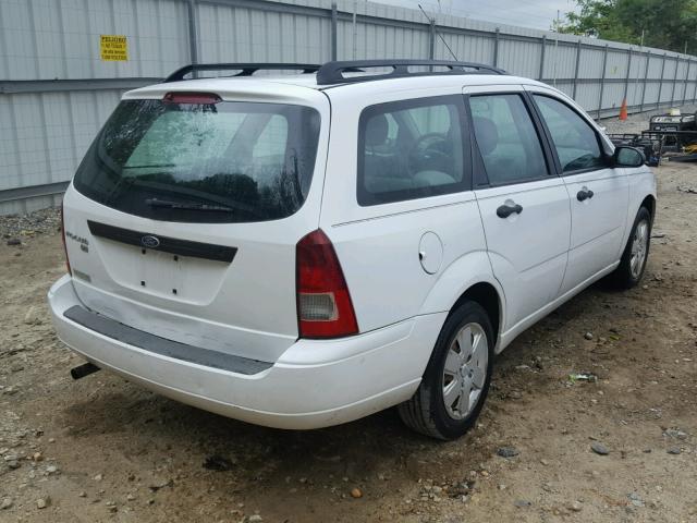 1FAHP36NX7W168566 - 2007 FORD FOCUS ZXW WHITE photo 4