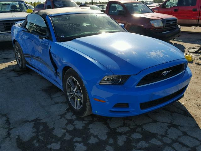 1ZVBP8EM3D5261806 - 2013 FORD MUSTANG BLUE photo 1