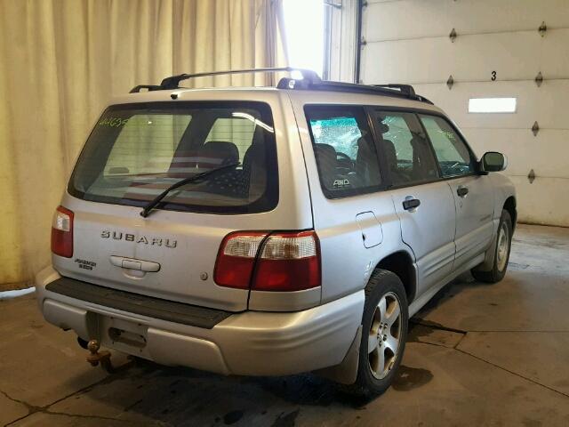 JF1SF65682H720535 - 2002 SUBARU FORESTER S SILVER photo 4
