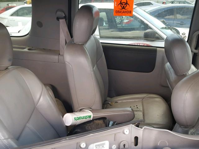 1GNDV33L95D164770 - 2005 CHEVROLET UPLANDER L 黑色 照片 6