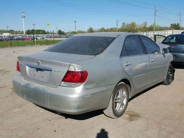 4T1BE32K55U418317 - 2005 TOYOTA CAMRY LE SILVER photo 4