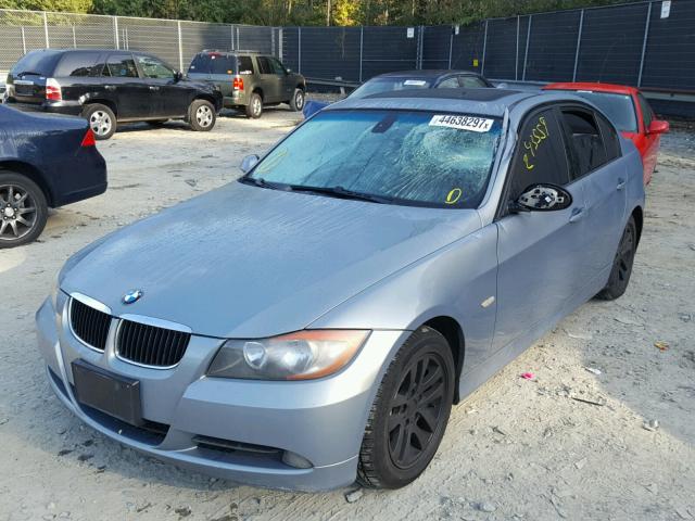 WBAVA33597PG39765 - 2007 BMW 328 I SILVER photo 2