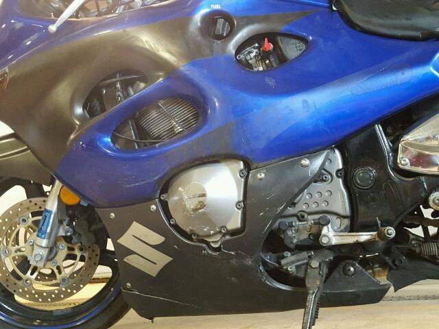 JS1GN79A922100166 - 2002 SUZUKI GSX600 F BLUE photo 10